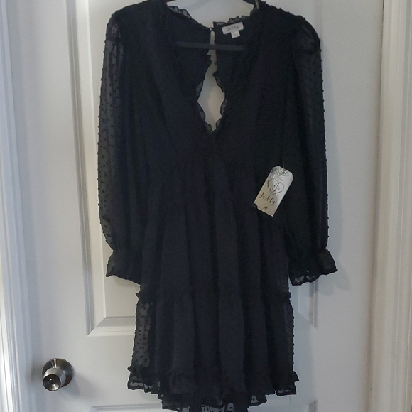 Justify Dresses & Skirts - Justify Black Long Sleeve Dress